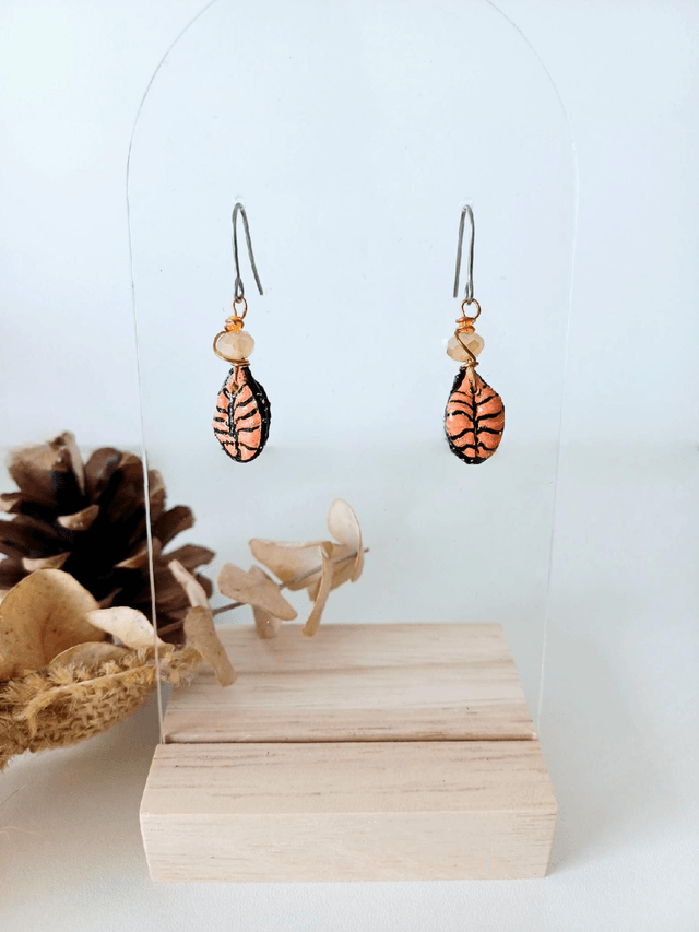 "Les feuilles " d'Automne - Boucles d'oreilles - graines de potimarron -  