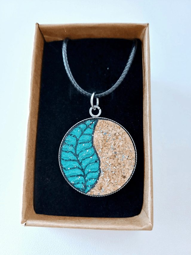  " Les Feuilles" d'été - collier liège 