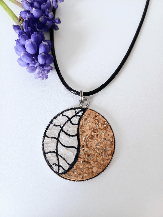 "Les Feuilles" de printemps - collier liège 